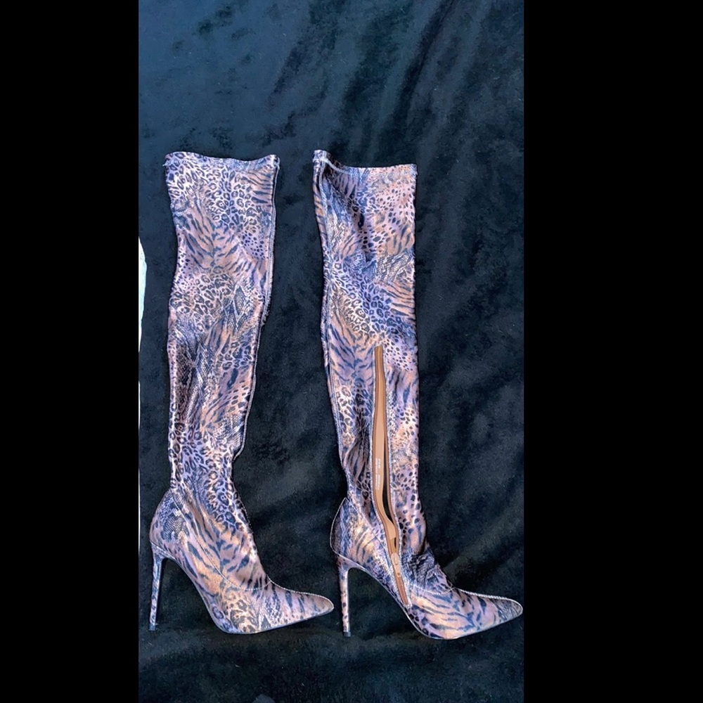 Print High Knee Heels